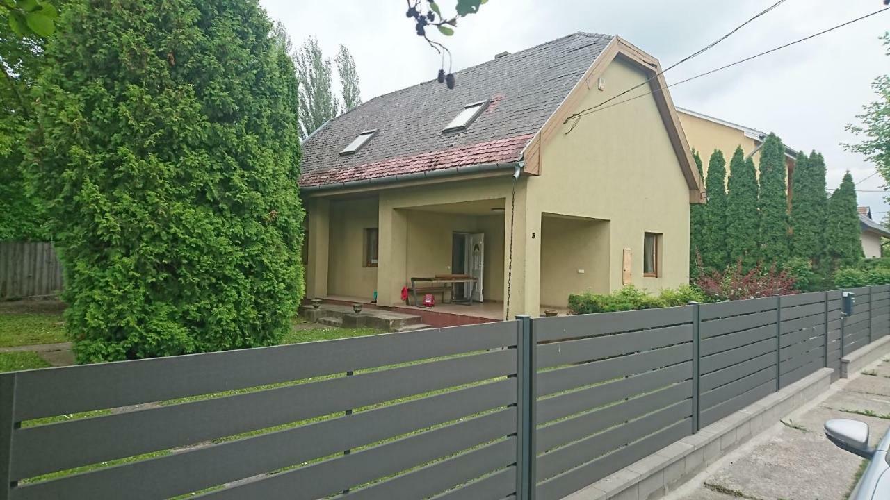 Klara Villa Шіофок Екстер'єр фото